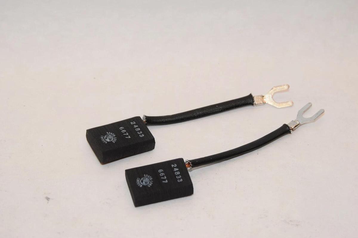 (NEW - Lot of 2) SOUTHLAND 24833-6677 24833 6677 25/32" x 5/16" Carbon Brush