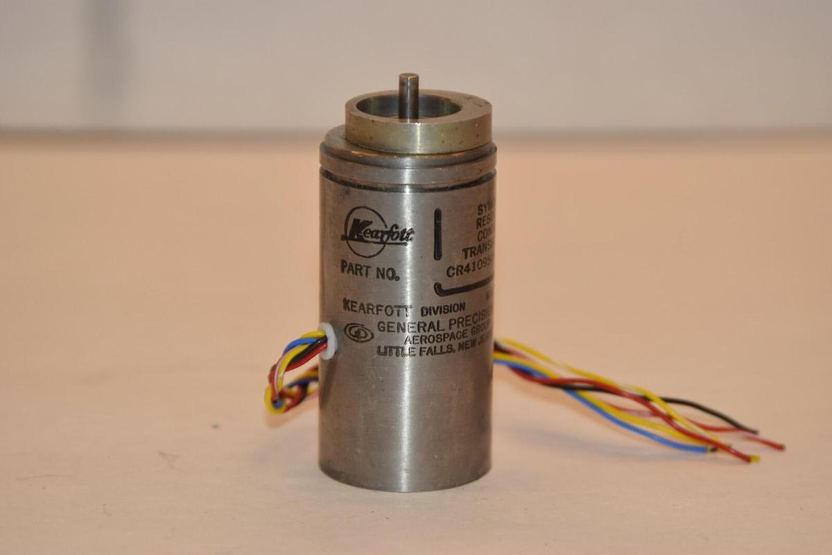 Used KEARFOTT CR41095001 250 CYCLES SYNCHRO RESOLVER CONTROL TRANSFORMER