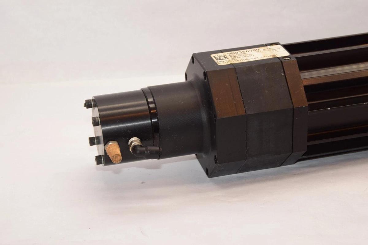 (NEW) GRACO 918-582 918582 AC Servo Motor