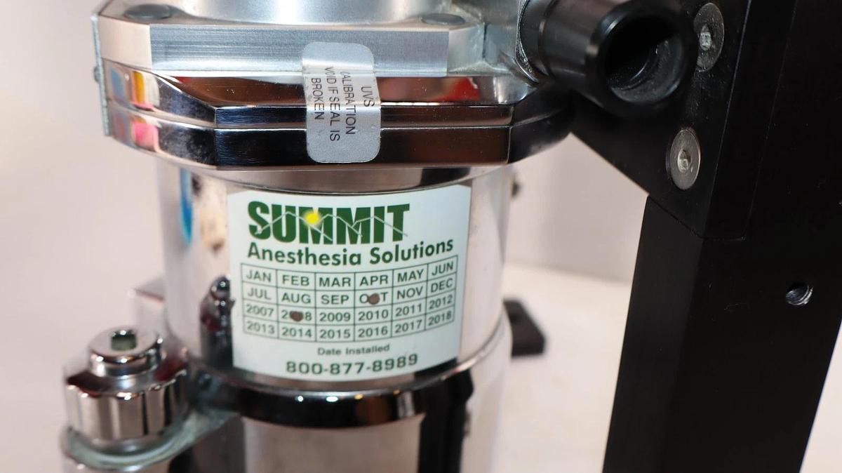 Used Summit Anesthesia Solutions System Vet Veterinary Use