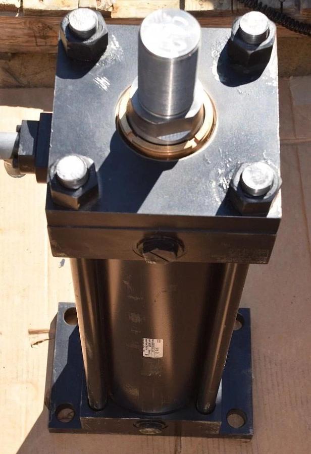 Parker 2H Hydraulic Cylinder  06.00 CH2HLTS14 16.500  3000 Psi HYD