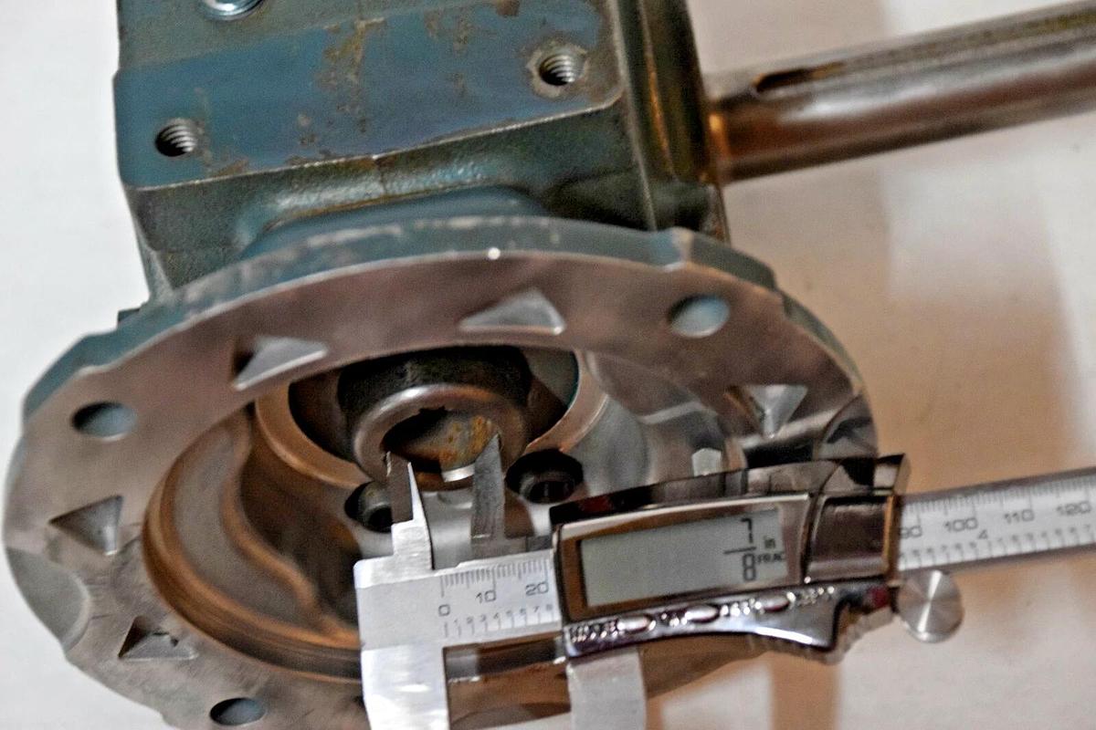 DODGE TIGEAR Worm Gear Speed Reducer 202Q10R14 10:1 ratio gear box (New)