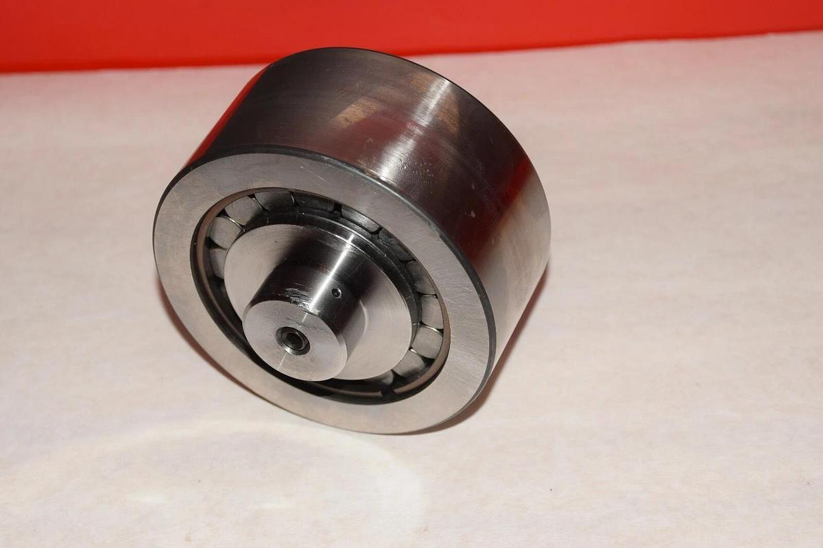 NEW SNR GNU40425S01 CYLINDRICAL ROLLER BEARING