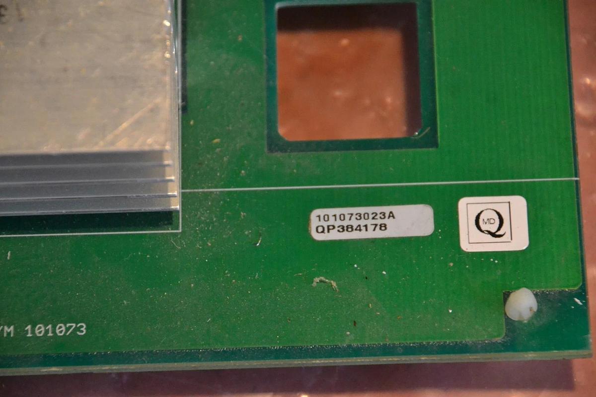 Used NEWAVE SA POWERWARE EXIDE 118302802A 101073023A QP384178