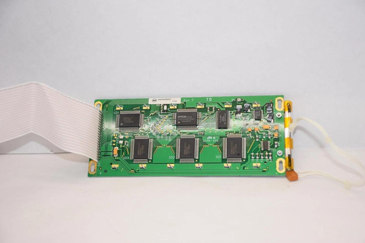 Used AND DISPLAYS AND2462MST2 Screen Display
