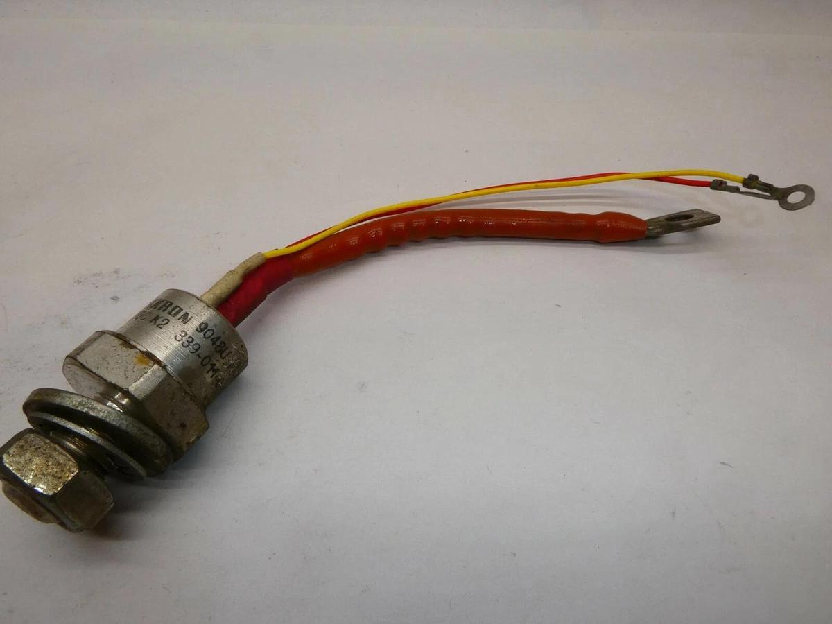 (NEW) SEMIKRON SKT 55/06C SKT55/06C K2 339-011-0001 9048U Thyristor