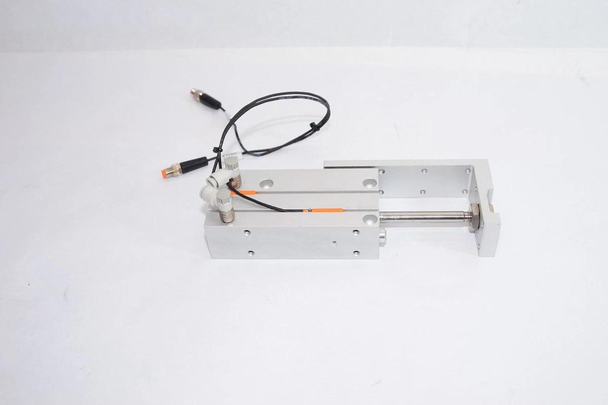 Used SMC MXH20-60Z MXH2060Z 0.7MPa Precision Slide Cylinder