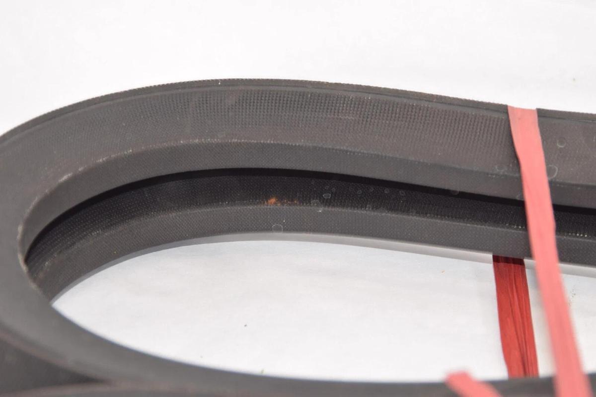 (NEW) D&D POWER DRIVE 8V1060 2/8V1060 2-Ribbed V-Belt