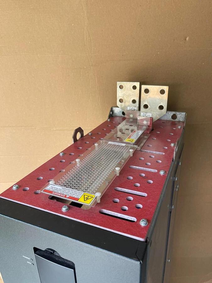 Used ALLEN BRADLEY 700L AC Liquid Cooled Drive 21LD1K2N0NNNTEZ0WA 480v 1250a Ser. A