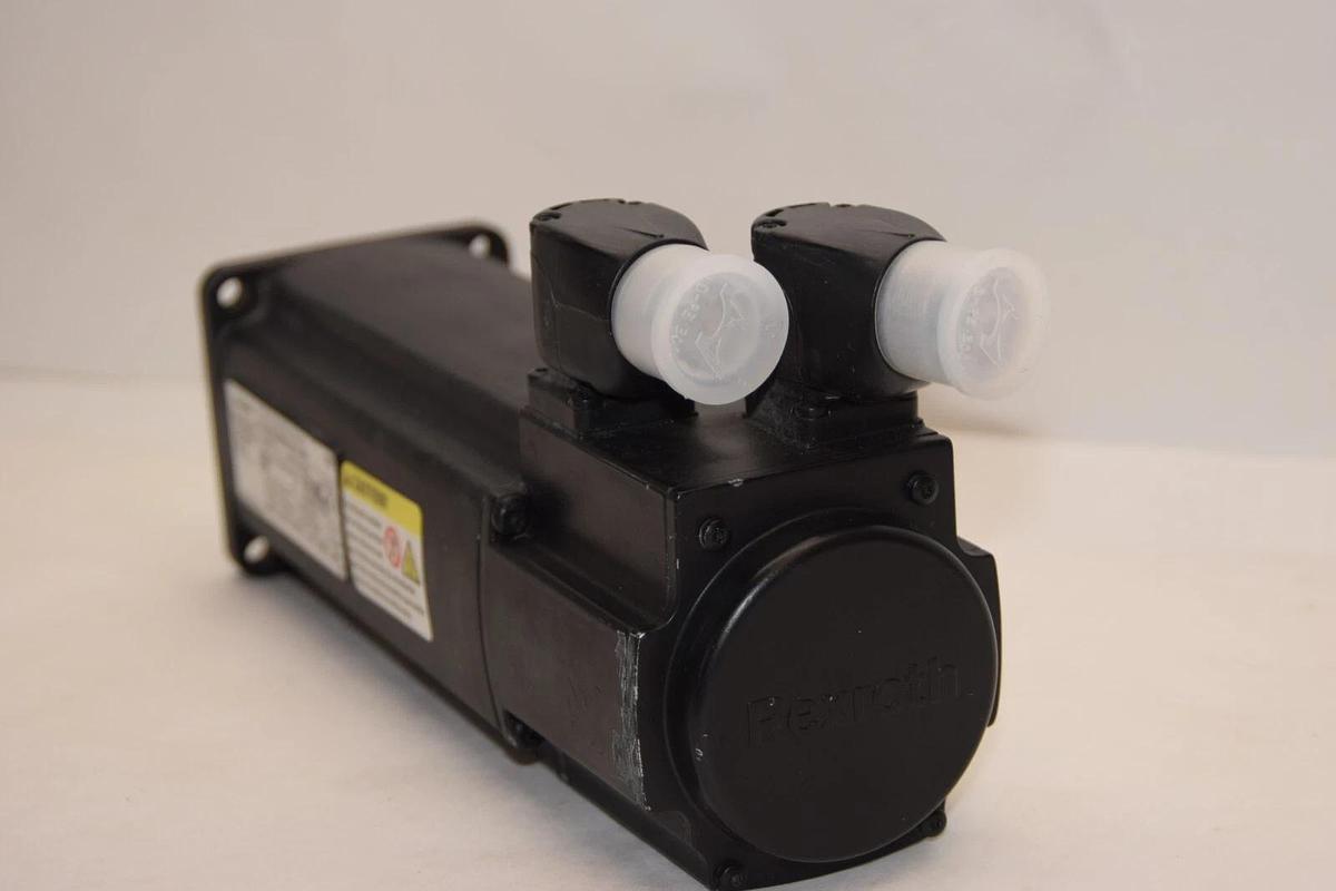 (NEW) REXROTH MSK040C-0600-NN-M2-UG1-NNNN R911330258 3ph PM Servo Motor