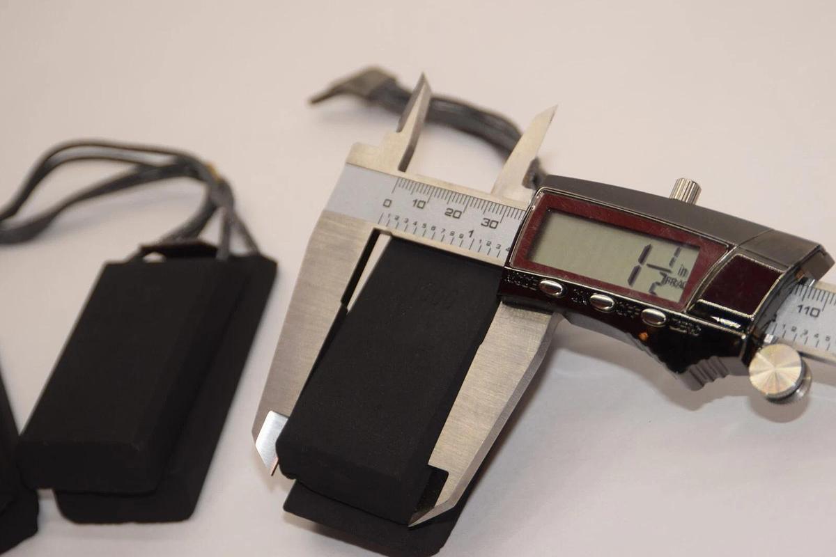 (NEW - LOT OF 3) CX T500 1.5" x 1" Carbon Brush