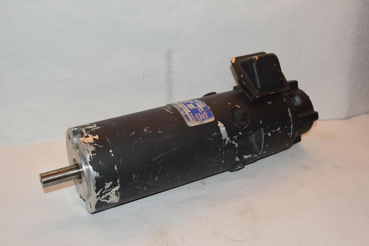 Refurbished Kollmorgen Industrial Drives TME-29360-3007-D-15 DC Motor 3200RPM *REFURBED*