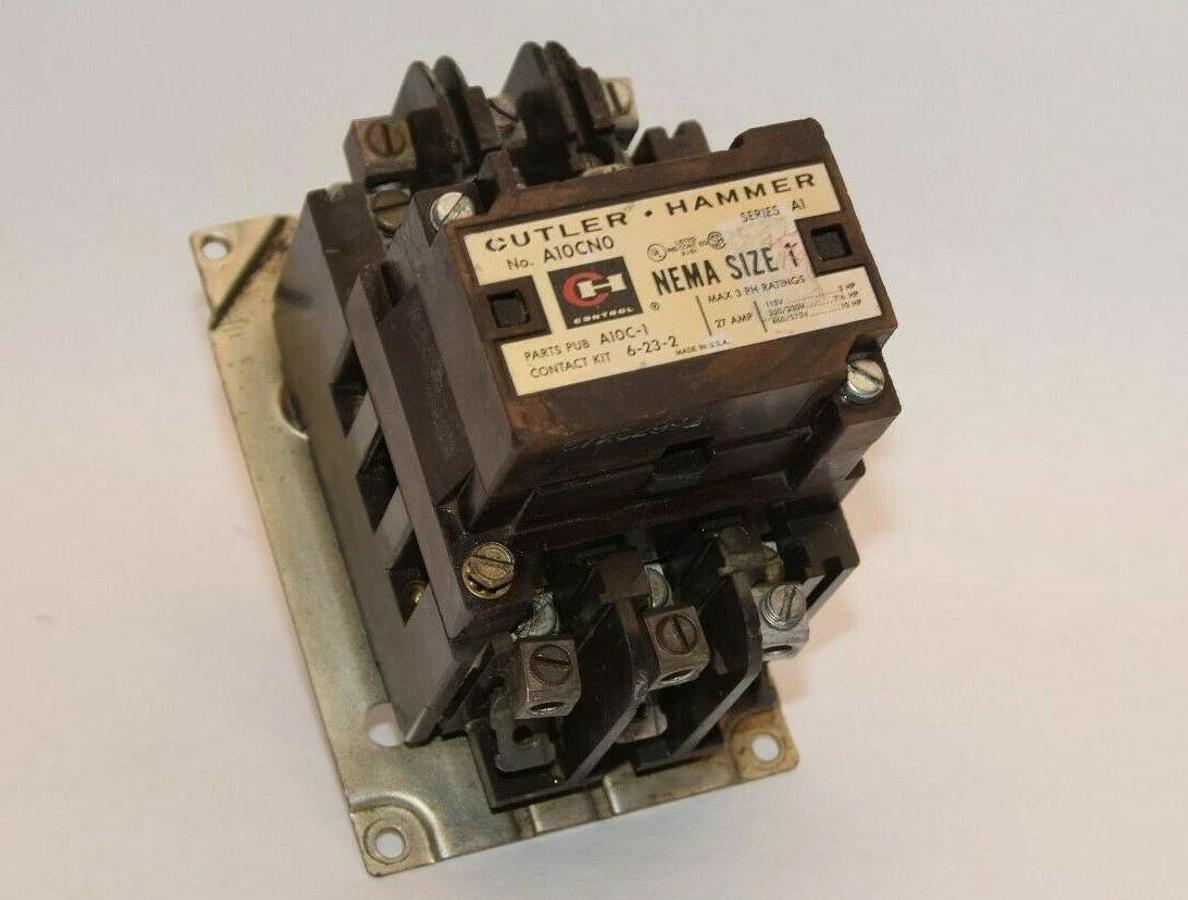 Used CUTLER HAMMER A10CN0 Series A1 Size 1 27A 115V , 3HP Coil Starter
