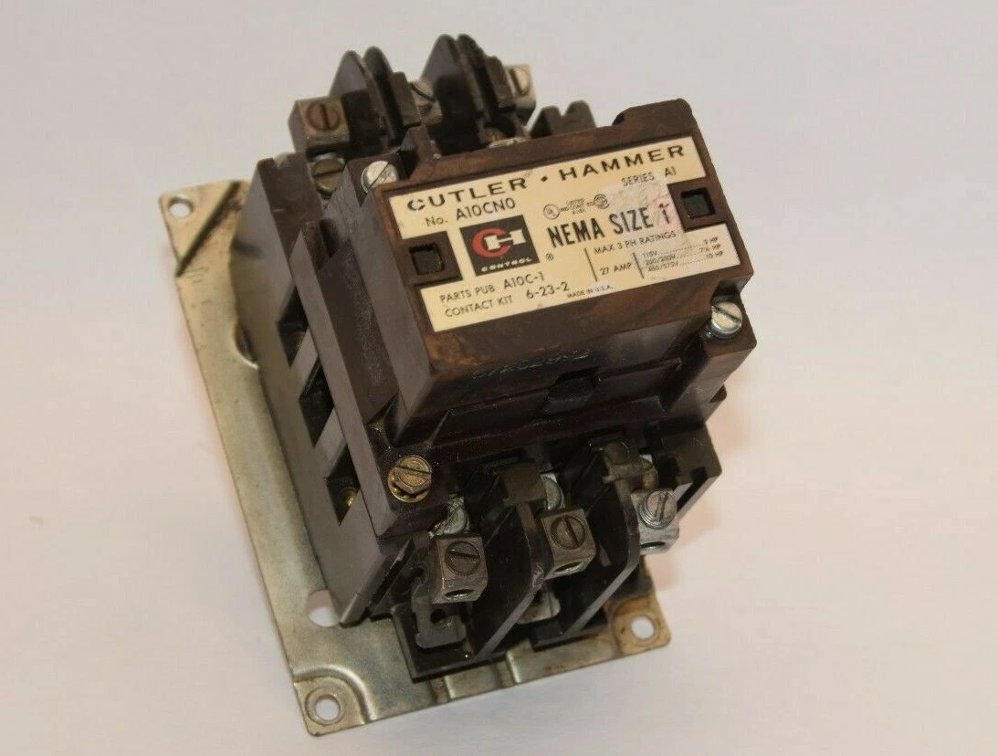 Used CUTLER HAMMER A10CN0 Series A1 Size 1 27A 115V , 3HP Coil Starter