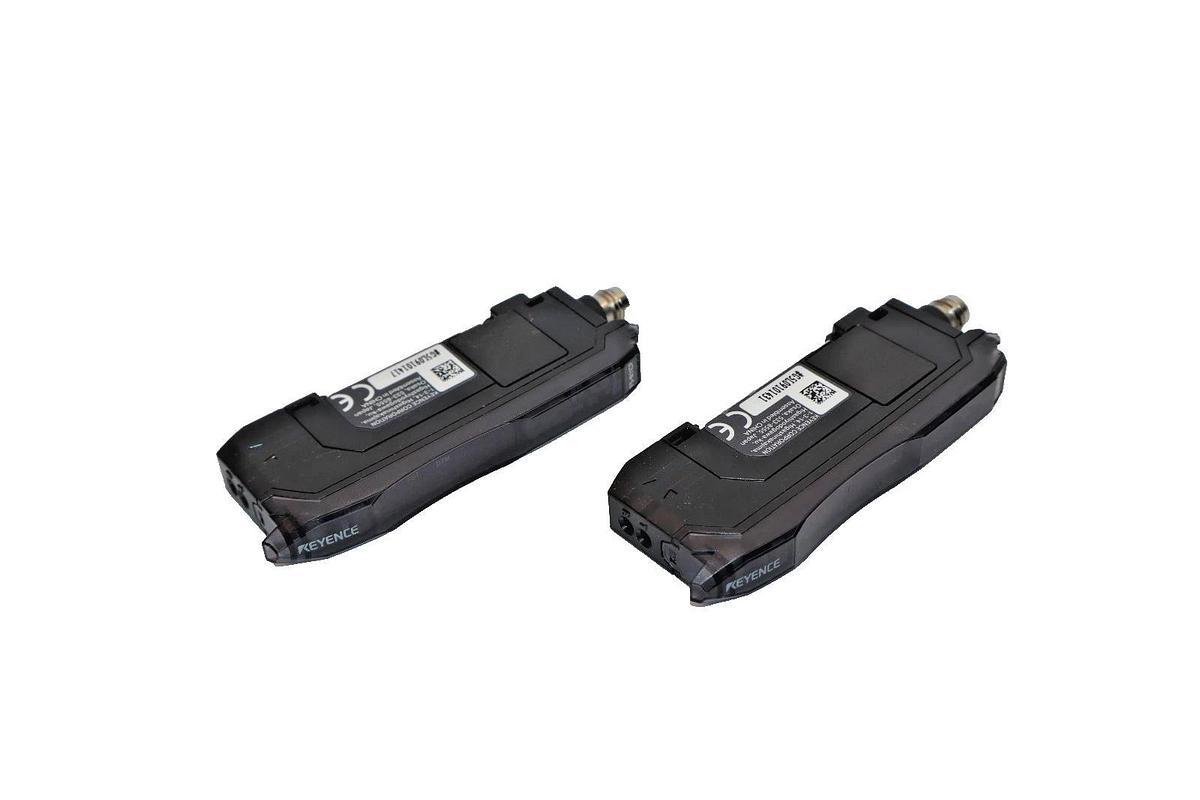 Used Keyence Digital Fiber Optic Sensor FS-N11CP , FSN11CP  (Lot of 2)