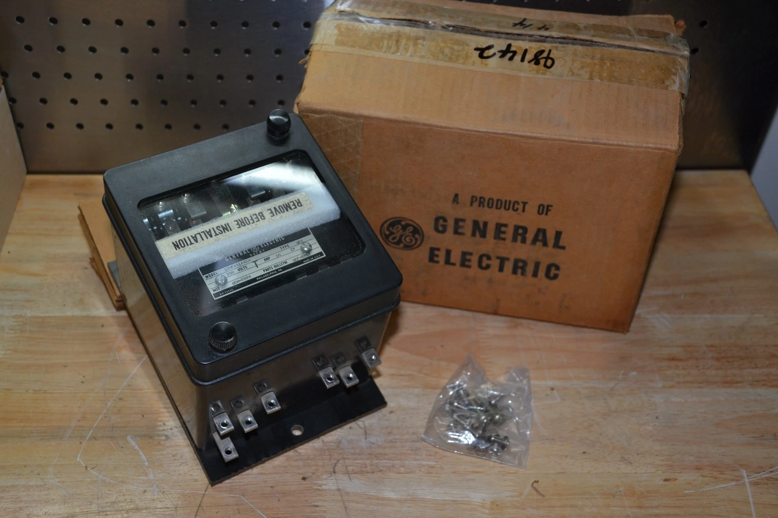 Refurbished GENERAL ELECTRIC 12HFA51A51H TYPE HFA 230V 60A MULTICONTACT AUXILARY RELAY reman