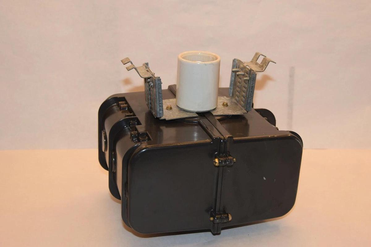 (NEW) LITHONIA Hi-Tek TH 250S RJ512 RJ00650 P-6 250W 60Hz 240V 1.4A Ballast