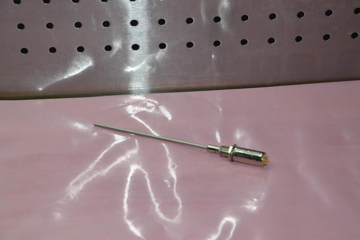 SPECTROL Reliance HEL 05-B05  POTENTIOMETER 1K OHM 6493