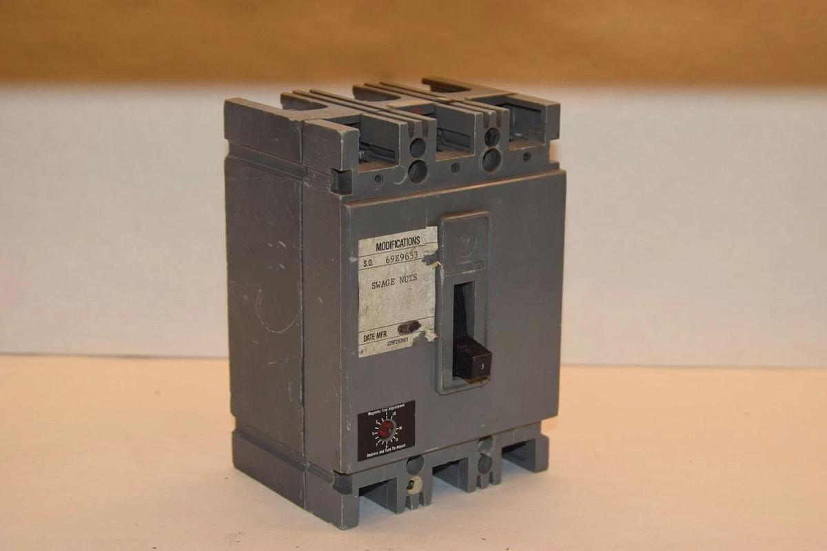 Used Westinghouse 204P042H01B 3A 3 Amp A 600VAC 69-E-9653 Circuit Breaker