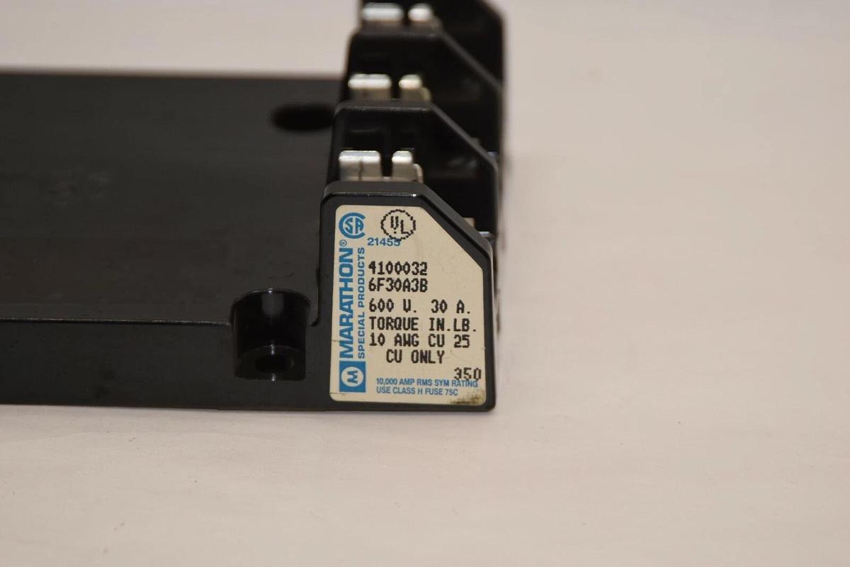 (NEW) MARATHON 4100032 6F30A3B 600V 30A 30 Amp Fuse Holder