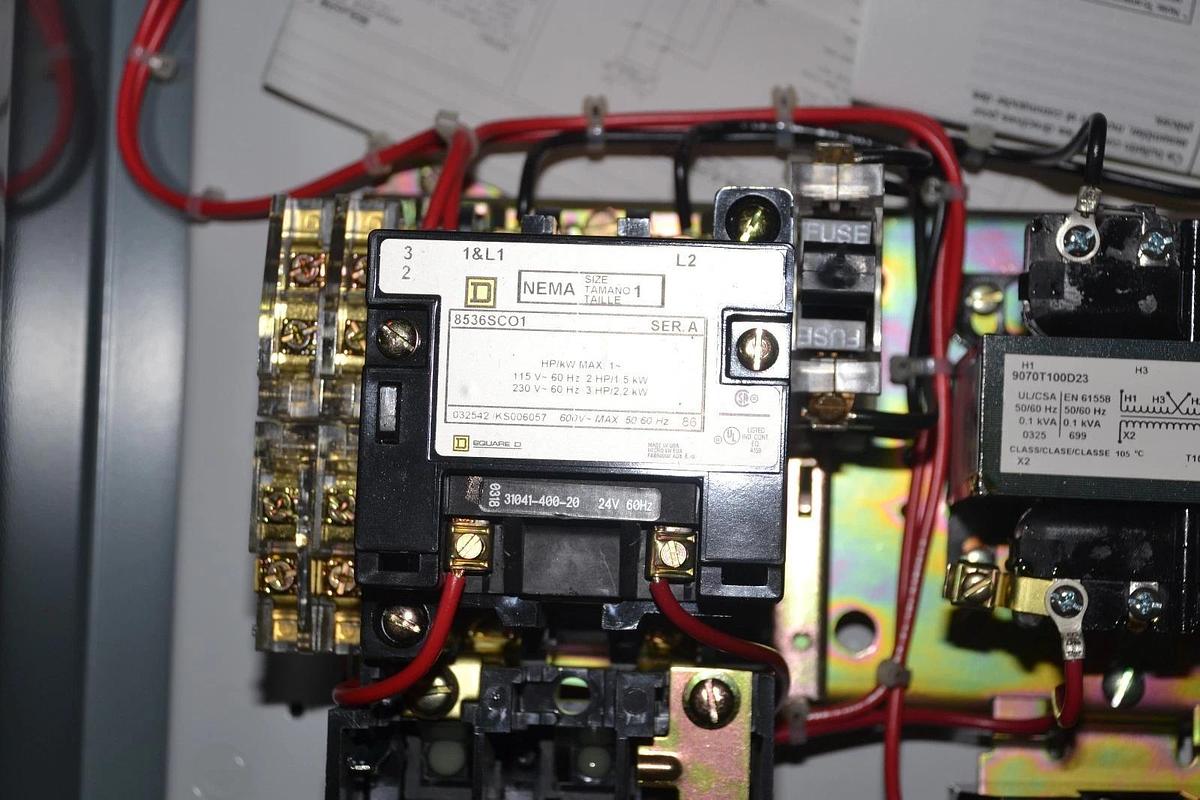 SQUARE D AC Magnetic Starter Combo 8536SCG1V89CFF4TX22 Size Sz 1 Ser A NEW
