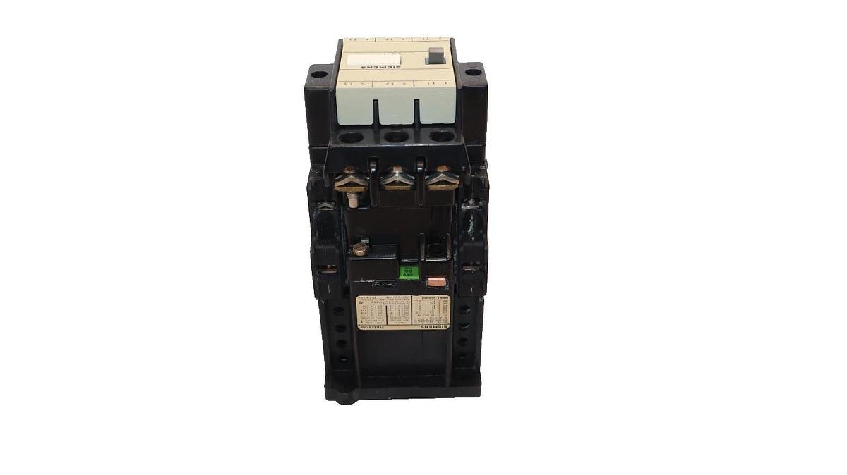 Siemens 3TB44 17-0B 24V Coil 3pole Size 1 Contactor (New)