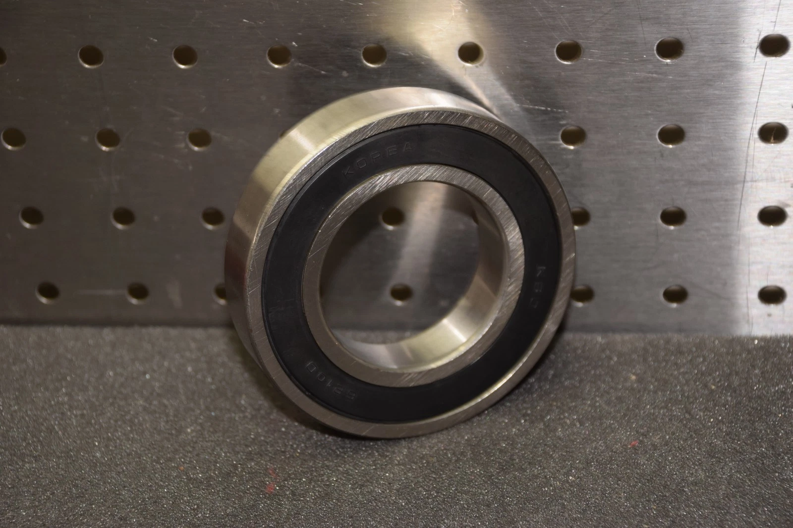 KBC 6210D BALL BEARING NEW