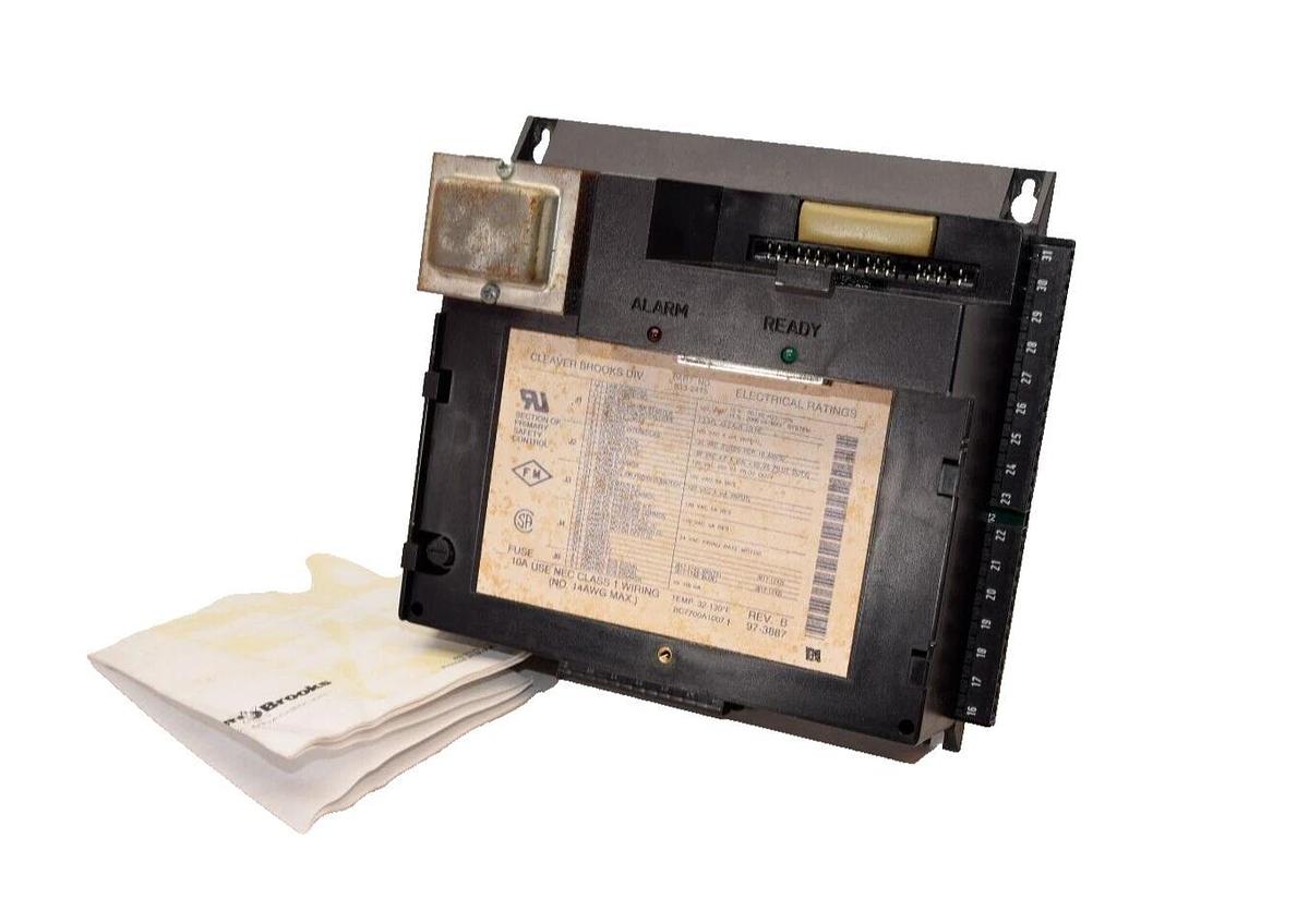 Used CLEAVER BROOKS 833-2415 120Vac Chassis Module