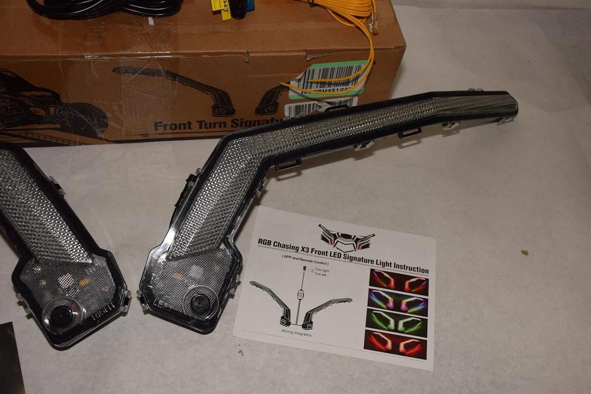 (NEW) X003CATJXF RGB Chasing X3 Front LED R XDS XRS Turbo Turning Light Assembly