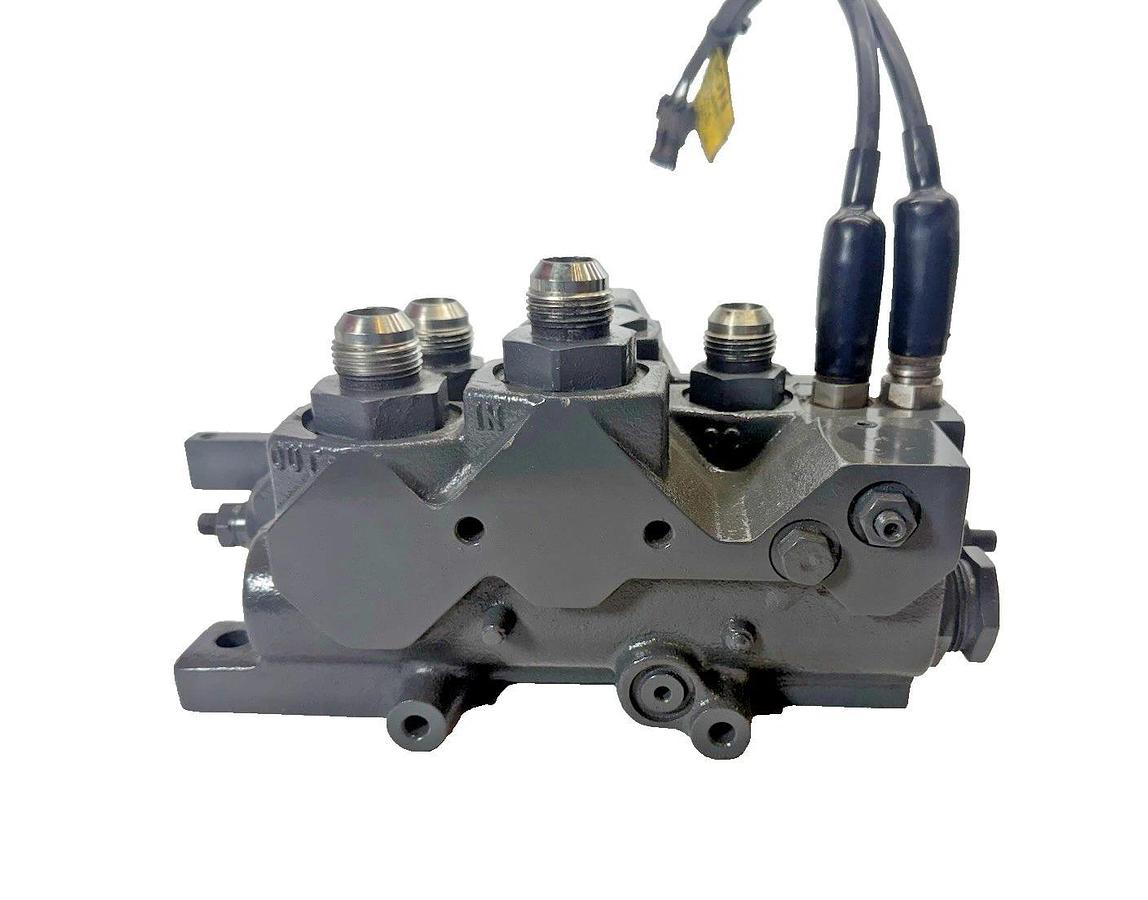 Used Altec Vermeer Prince Hydraulic Valve 1 Spool Valve block 1139 DB8505-800 AE21