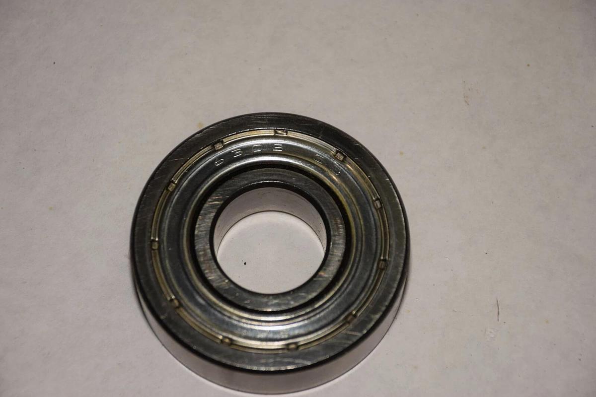 (NEW) SKF 6305/C3 6305 C3 SEALED BEARING