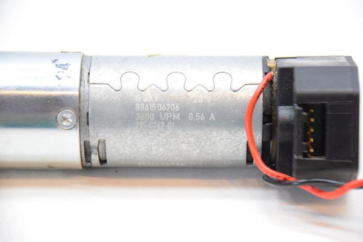 Used DUNKERMOTOREN RE30-2-200 G30.1 , 8861506706 , 88710 04884 0.56A 50:1 Drive Motor