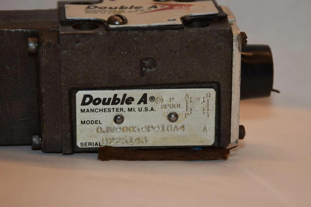 Used DOUBLE A QJW-005-P-10A4 DIRECTIONAL HYDRAULIC VALVE