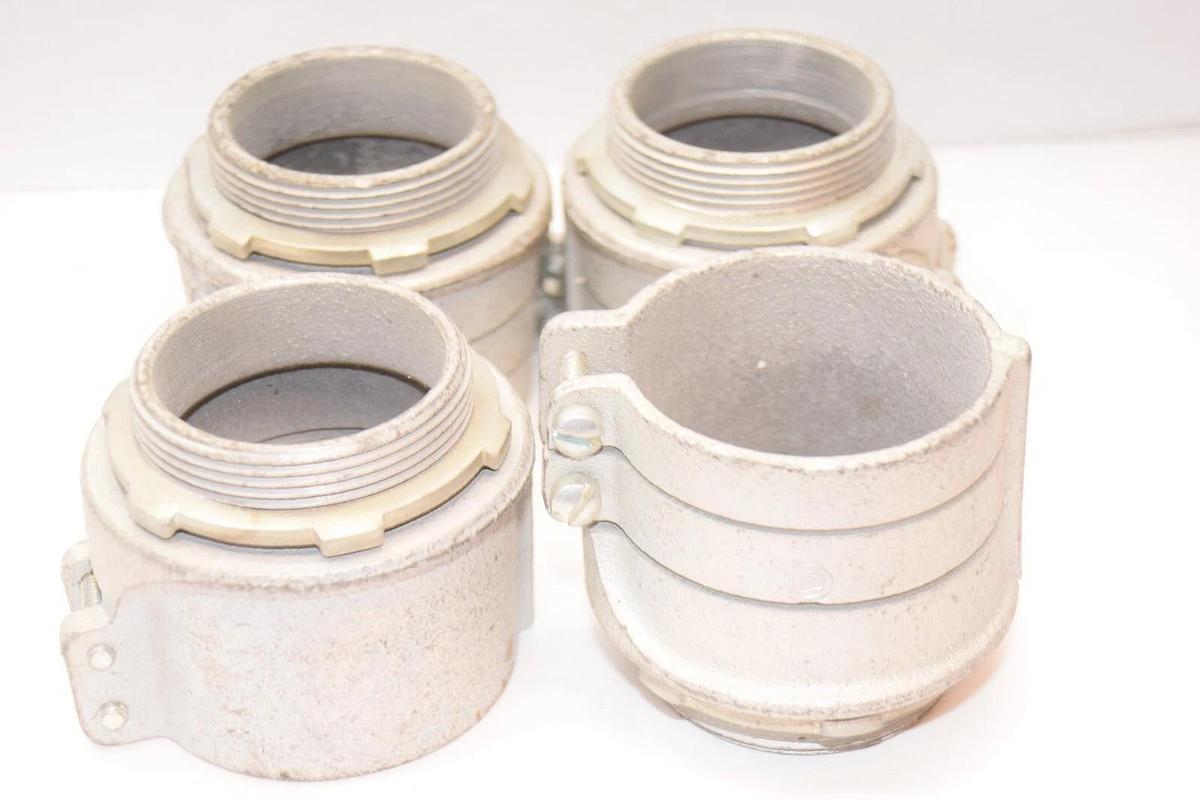 (NEW - Lot of 4) 2" Squeeze Connector Flexible Electrical Conduit Connector