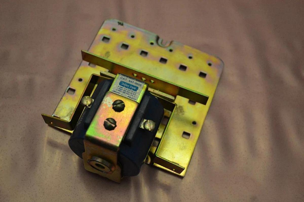 Joslyn Clark HR Relay Ser. A 447-9805 4479805 447 9805 240v NEW