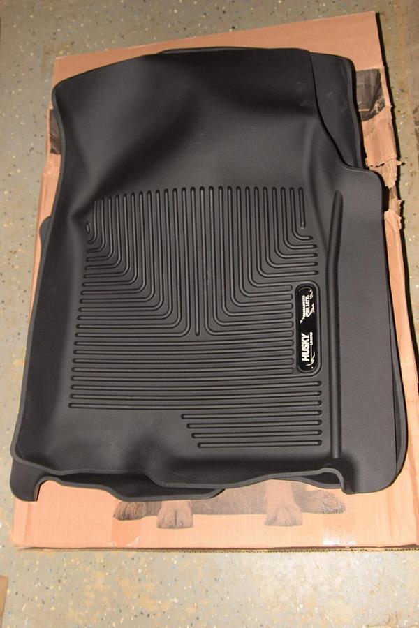Husky 54101 X-act Contour Front Floor Liners Black  2019-2020 1500 2500 3500 NEW