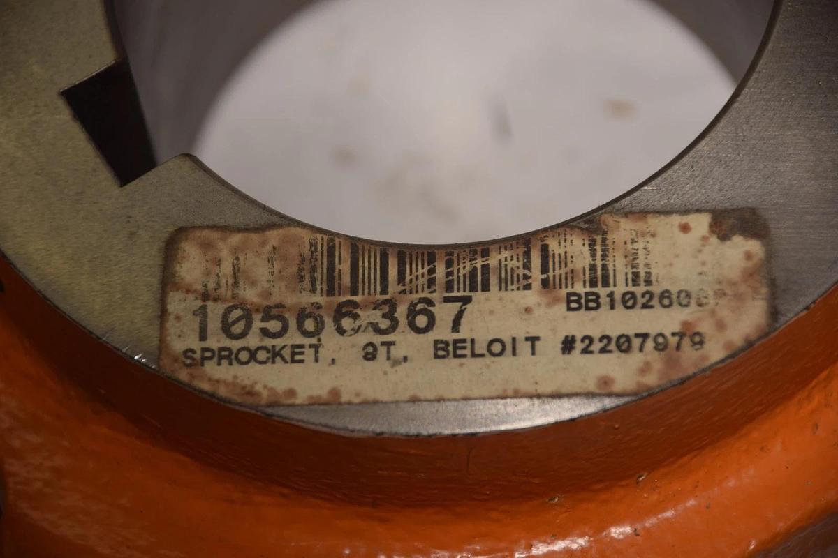 BELOIT 22 7579 2207979 10566367 3-7/16" BORE QT SPROCKET NEW