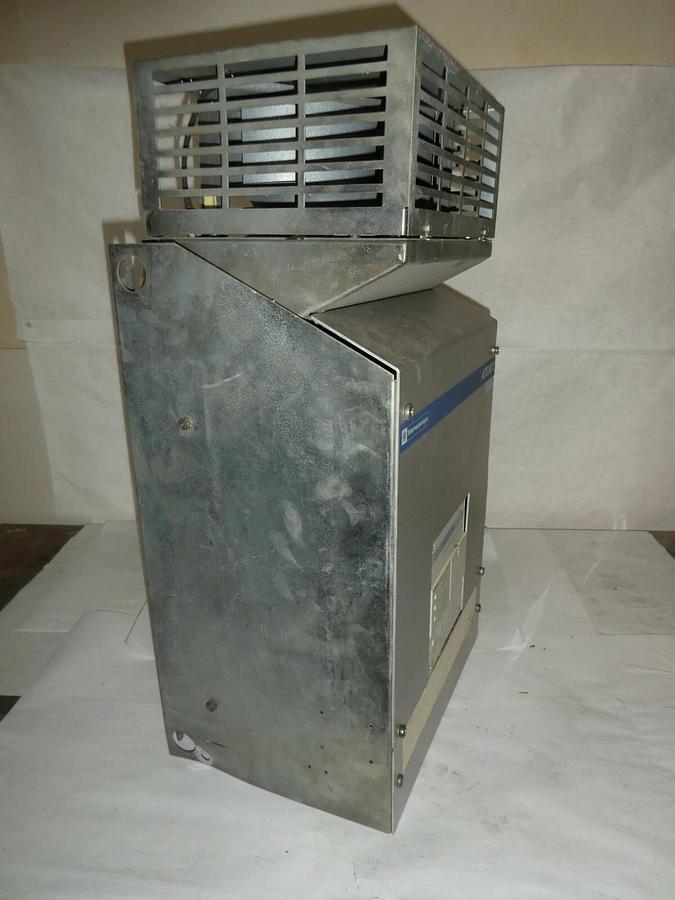 Used Telemecanique ATS23.C30N ALTISTART3 Soft Starter 220 480 Volt 250 HP 300 Amp