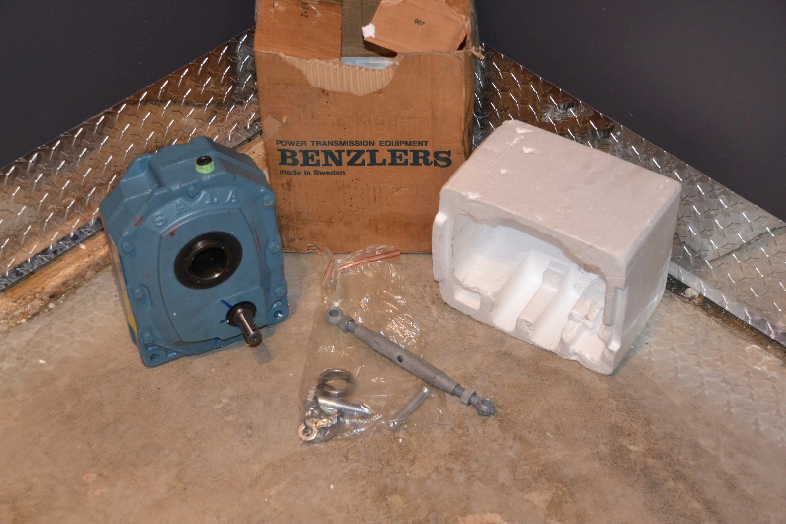Used BENZLERS BT12045 BTU12 15,09:1 (F) 20kg BTV12?