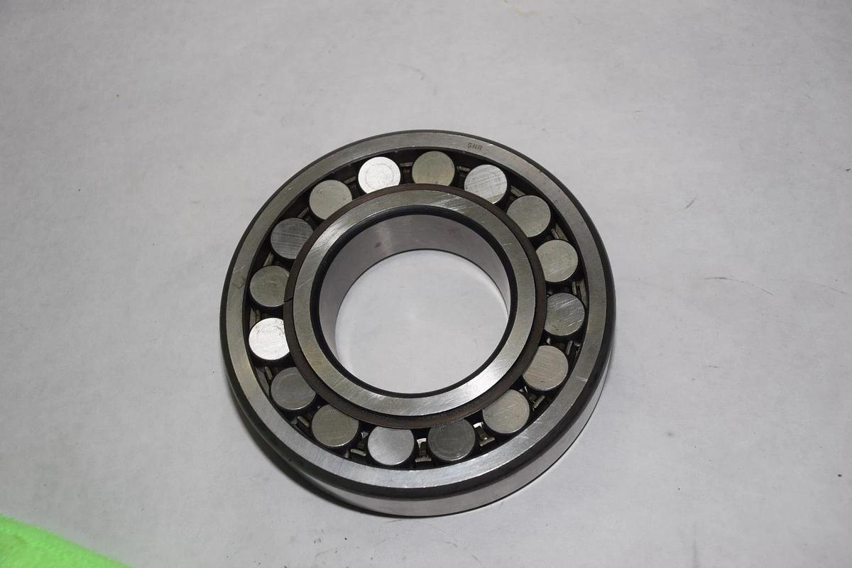 SNR 21313 K F32 SPHERICAL ROLLER BEARING NEW