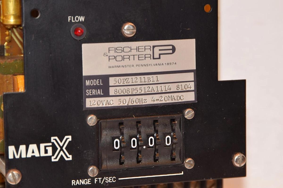 Used FISCHER & PORTER 50PZ1211B11 120Vac 50/60Hz 4-20MaDC MagX Flow Converter