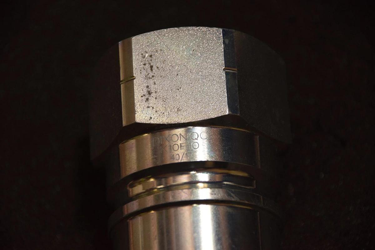 Dixon Male Coupling K10F10 K-Series 1-1/4" DQC ISO-A 5600 Female 1-1/4" NPTF New