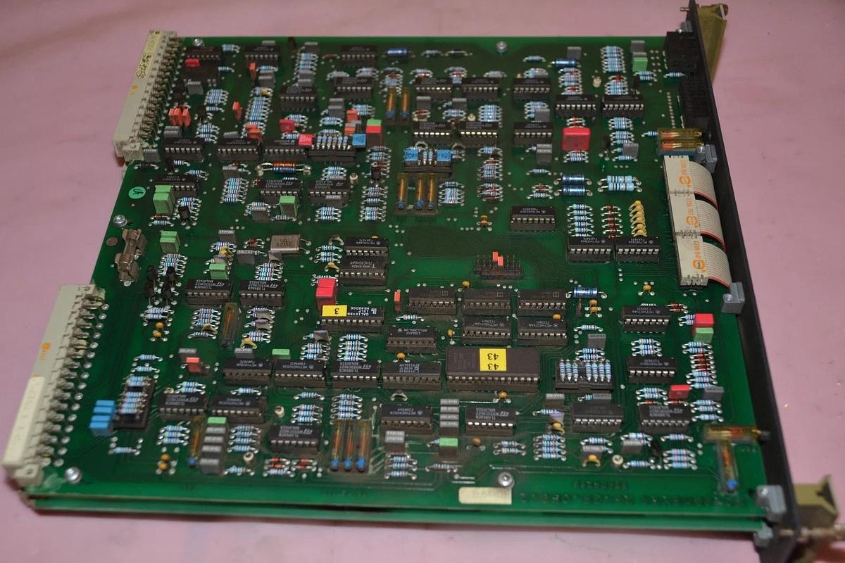 Used CHICAGO PNEUMATIC SIEB & MEYER K259558-62 K25955862 R-SERVO 2.1