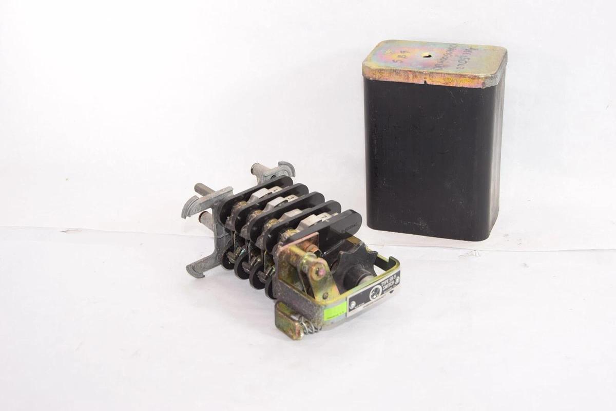 (NEW) GE GENERAL ELECTRIC 16SB9DB400SUM2Y Type SB-9 Switch *No Handle*