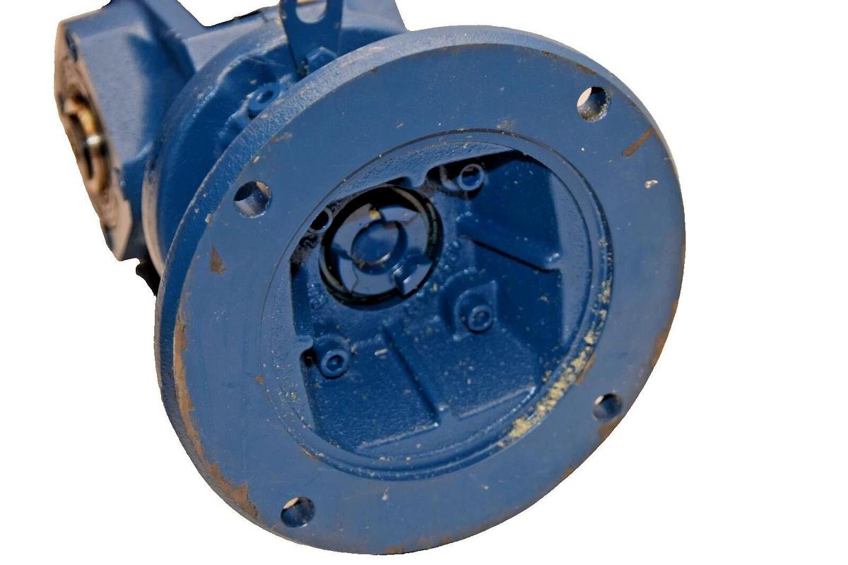 New) SEW-EURODRIVE SA37AM56 torque 398, 10.23:1 RATIO motor Gearbox  3/4" bore