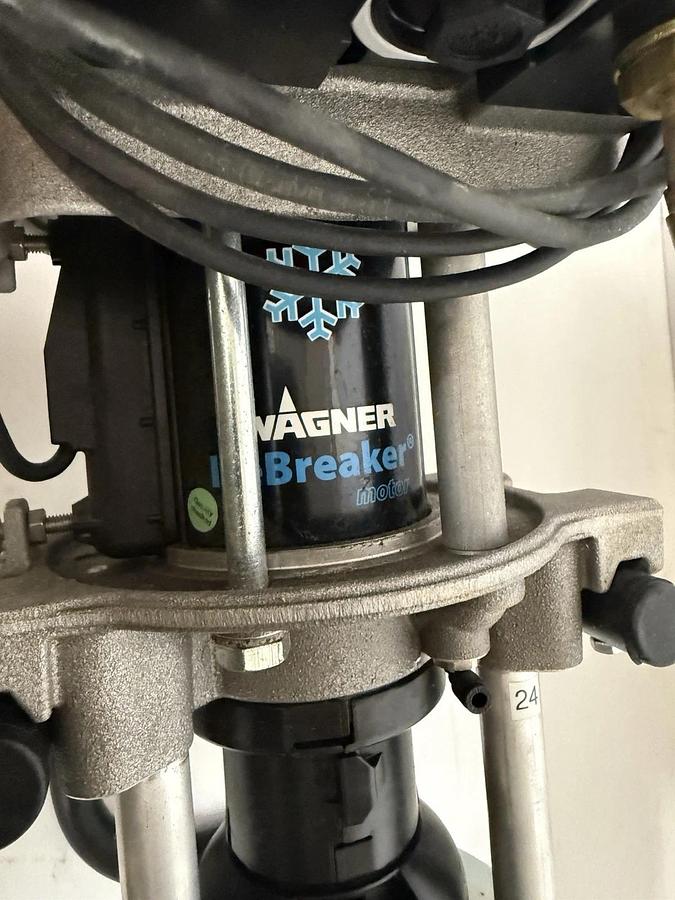 Used Wagner Wildcat Icebreaker 10-70LP  Piston Pump 10-70-LP Ratio10:1  Low psi