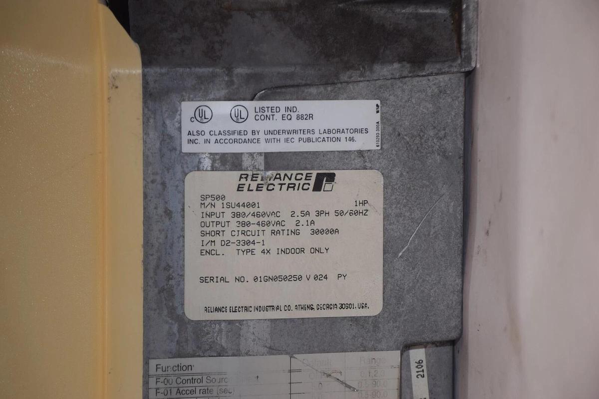 Used RELIANCE ELECTRIC 1SU44001 SP500 1Hp Easy Clean Plus AC Drive *Chipped*