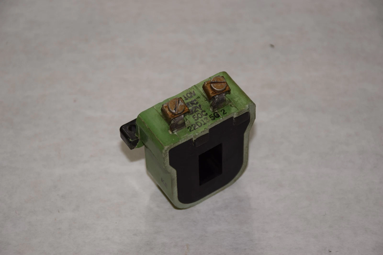 Used GENERAL ELECTRIC 22D135G2 110V COIL FOR CONTACTOR/STARTER