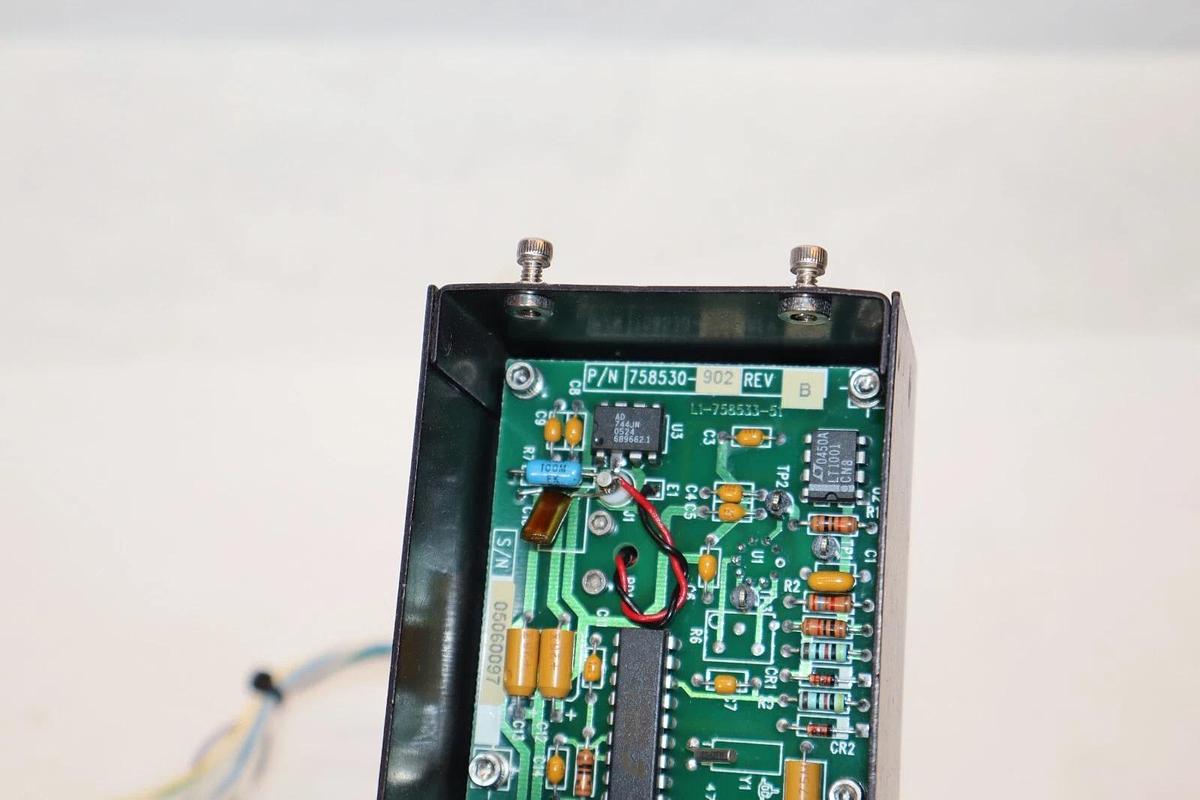 Used SIEMENS 758612.902 Rev A , 758530-902 Rev B