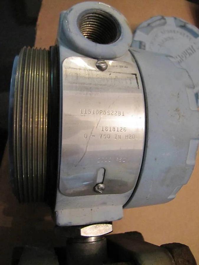 Used ROSEMOUNT 1151 , 01151-0934-0004 , 1151DP5S22B1 2000PSI
